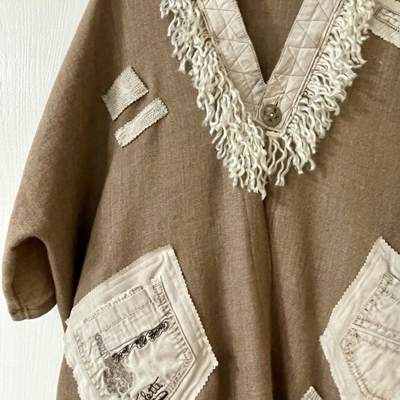 Hand-Crafted Taupe "Kimono-Style"  - "Cape/Jacket" - Picture 6 of 12